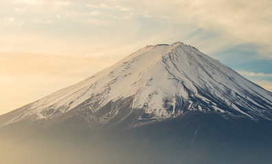 Fototapeta premium Mt.Fuji at Lake Kawaguchiko japan. autumn season in japan. Maple japan and mount fuji on blue sky.