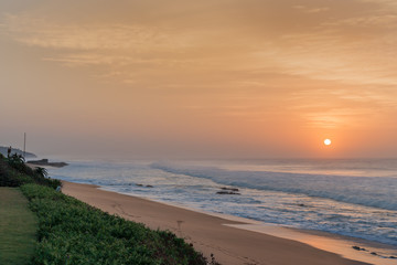 Fototapeta premium Salt Rock Beach Sunrise