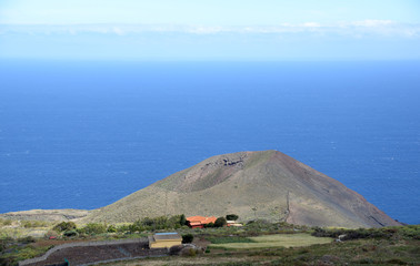 Vulkankrater auf La Palma