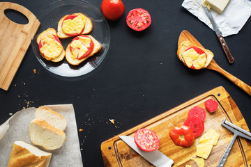 Small Sandwiches with Bread Tomato Cheese Baked