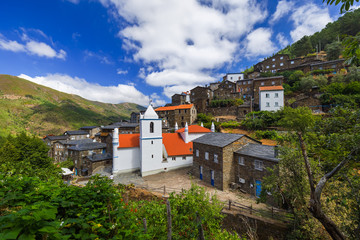 Fototapeta premium Village Piodao - Portugal