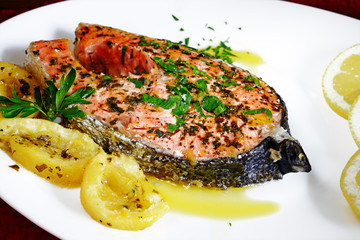 trancio di salmone al limone - closeup