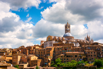 Fototapeta na wymiar Aerial view with Duomo di Siena