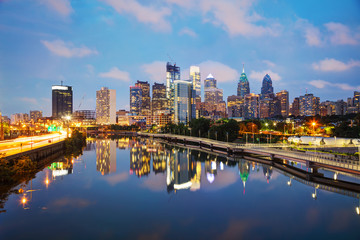Obraz premium Philadelphia skyline at night