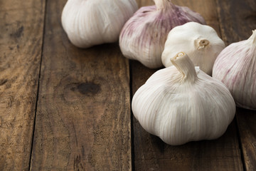 garlic on wood

