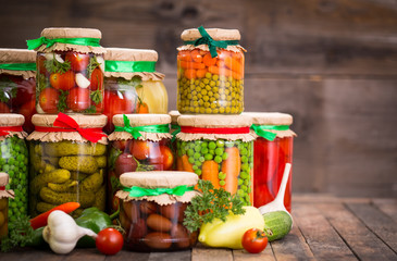 Preserved vegetables in the jars 