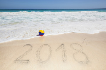 Naklejka premium turn of the year beach