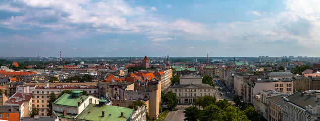 Poznań z dachu okrąglaka