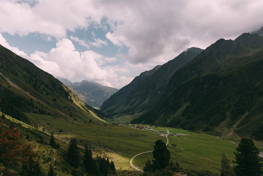 Blick ins Oberbergtal, einem Seitental des Stubaitals, &Ouml;sterreich