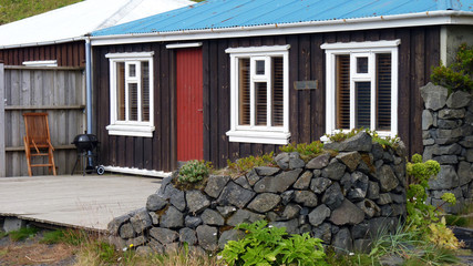 Fototapeta na wymiar Hausfassade in Vik in Island