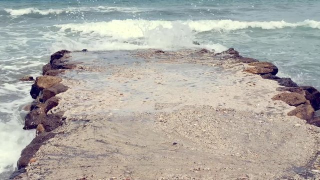 Fale na plaży - Zakintos, Grecja