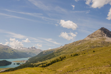 Silvaplana, See, Silvaplanersee, Seenplatte,  Alpen, Engadin, Oberengadin, Piz Julier, Wanderweg, Suvretta, Sommer, Graubünden, Schweiz