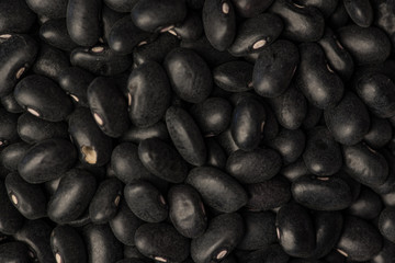 Waldsee, GER, Rheinland-Pfalz - July 26, , Studio . Im Bild: Eine Schale mit schwarzen Bohnen . (Photo by Ulrich Roth / www.ulrich-roth.com) +++ Foto ist honorarpflichtig +++ no model release ++++