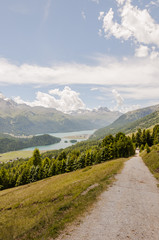 St. Moritz, Dorf, Signalbahn, Wanderweg, Piz Nair, Seenplatte, Suvrette, Silvaplanersee, Engadin, Oberengadin, Graubünden, Sommer, Schweiz