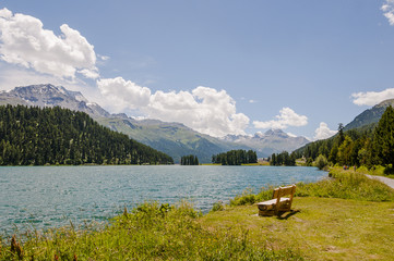Champf&egrave;r, St. Moritz, See, Champf&egrave;rsee, Bergsee, Seenplatte, Alpen, Corvatsch, Wassersport, Wanderweg, Engadin, Oberengadin, Graub&uuml;nden, Sommer, Schweiz