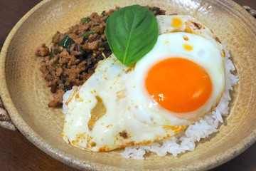 ガパオライス