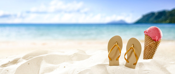 ice cream on beach 