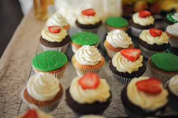 Wedding cupcake