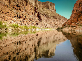 Fototapeta na wymiar Grand Canyon reflection and cliffs
