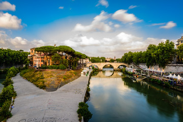 Isola Tiberina, Fiume Tevere, Trastevere, Tramonto, Ora Blu, Roma, Lazio  Italy, Europa