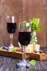vine and food