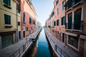 Fototapeta na wymiar Venice street view