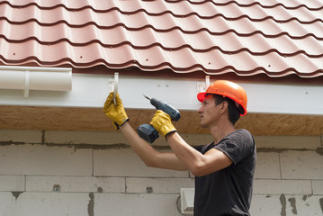 Installation of gutter system