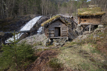Old watermill by Kolbeinstveit