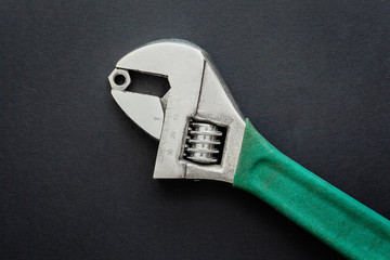 wrench tightening nut