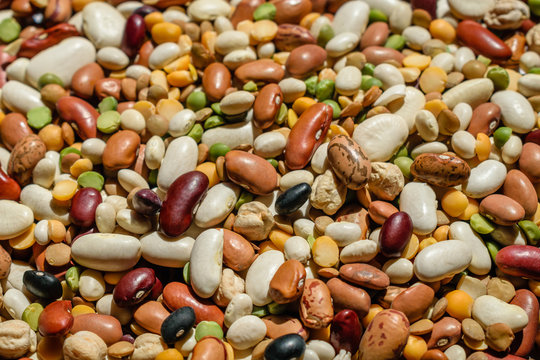 15 types of beans for soup background
