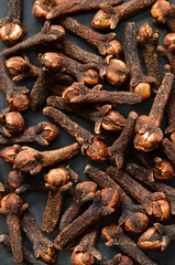 Organic black cloves