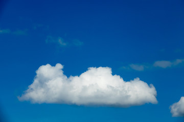 Fototapeta na wymiar Clouds in blue sky in a clear day