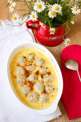 Meatballs in spicy cream sauce