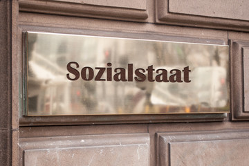 Fototapeta premium Schild 205 - Sozialstaat