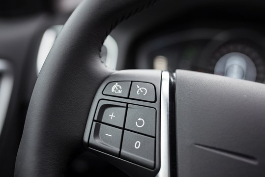 Cruise Control Buttons