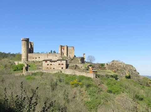Ch&acirc;teau de Rochebaron &agrave; Bas en Basset