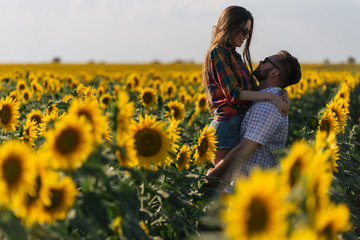 Fototapeta premium Intimate couple admiring each other