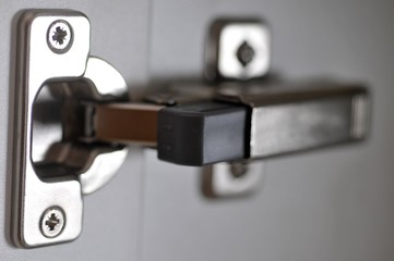 Charnière de meuble