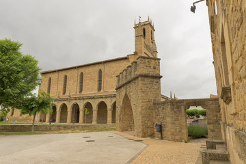 Fototapeta na wymiar The town of Obanos in Navarre, Spain