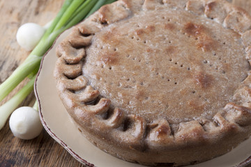 Pie with green onions