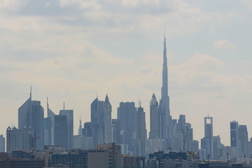Obraz premium Skyline von Dubai verschleiert