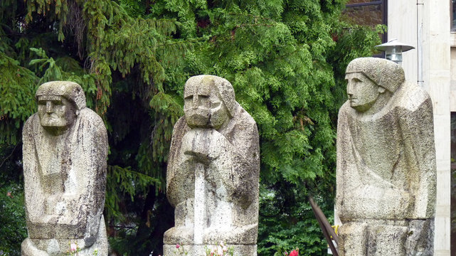 Statuen in Baia Mare in Rumänien