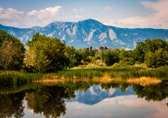 Foto op Canvas Boulder Colorado Lake Reflection © Nelson Sirlin
