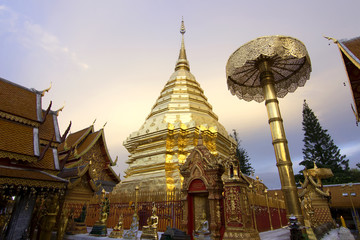 Fototapeta premium Wat Phra That Doi Suthep temple golden pagoda in Chiang Mai , Thailand.