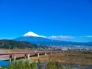 Fototapeta premium 橋と富士山