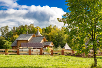 Obraz premium Wooden Orthodox Church 