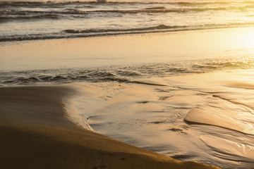 Fototapeta na wymiar Sea coast in dawn color