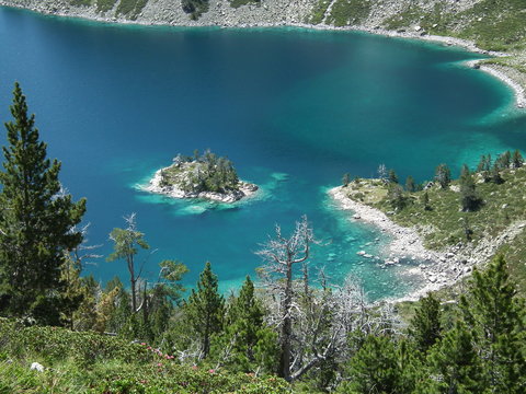 Lac d'Aubert N&eacute;ouvielle Pyr&eacute;n&eacute;es