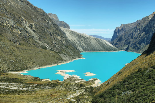 Paron lake, Peru