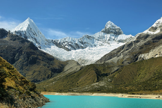 Paron lake and Pyramid peak